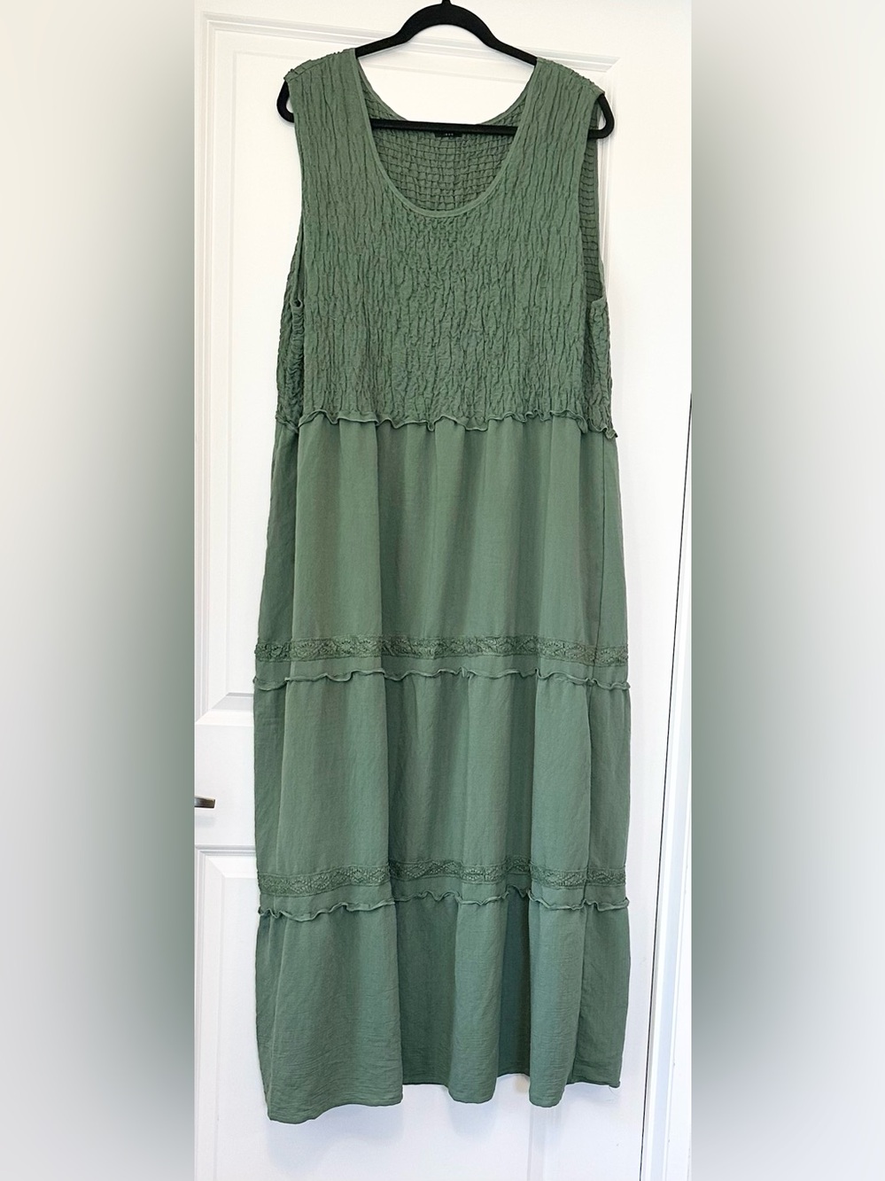 STUDIO 1886 Maxi Green Smocking Ruffles Tiers Sz 16